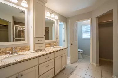 140 Lakewood Drive, Angleton, TX 77515 - Photo 23