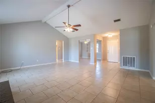 140 Lakewood Dr, Angleton, TX 77515 - Photo 11