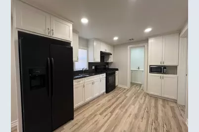 407 1/2 Walton Street, Houston, TX 77009 - Photo 3