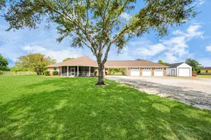 7511 County Rd 511, Rosharon, TX 77583 - Photo 3