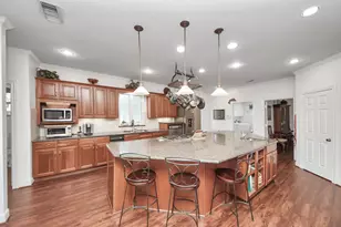 7511 County Rd 511, Rosharon, TX 77583 - Photo 15