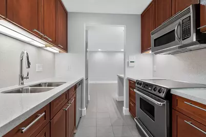 7575 Katy Freeway #63, Houston, TX 77024 - Photo 13