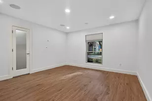 7575 Katy Fwy, Houston, TX 77024 - Photo 11
