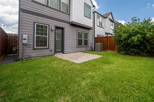 963 Lilly Flower Ln, Houston, TX 77091 - Photo 9