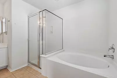 79 S Burberry Park Circle, The Woodlands, TX 77382 - Photo 13