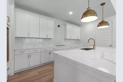 212 Yellow Rosewood Lane, New Caney, TX 77357 - Photo 5