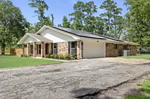 1019 Pineglen Dr, Sour Lake, TX 77659 - Photo 3