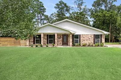 1019 Pineglen Drive, Sour Lake, TX 77659 - Photo 1