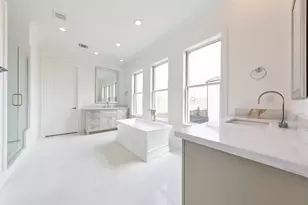 1143 Castellina Ln, Houston, TX 77055 - Photo 3