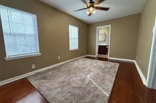422 W Burleson St, Wharton, TX 77488 - Photo 9