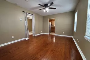 422 W Burleson St, Wharton, TX 77488 - Photo 5