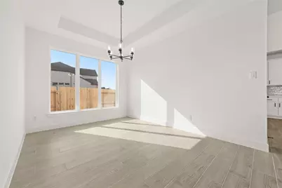 15668 Broadway Bend Drive, Conroe, TX 77302 - Photo 9