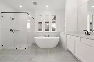 15668 Broadway Bnd Dr, Conroe, TX 77302 - Photo 11