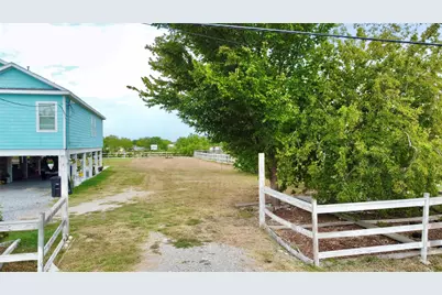 1003B 24th Street, San Leon, TX 77539 - Photo 3