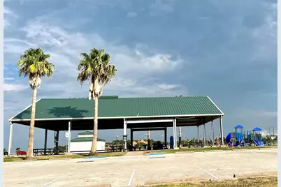 1003B 24th Street, San Leon, TX 77539 - Photo 13