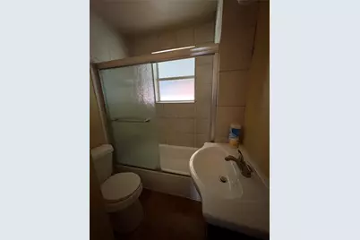 5234 Claremont Street, Houston, TX 77023 - Photo 11