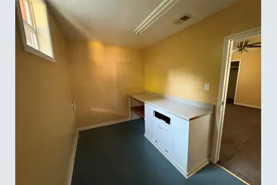 5234 Claremont Street, Houston, TX 77023 - Photo 15