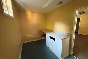 5234 Claremont St, Houston, TX 77023 - Photo 15