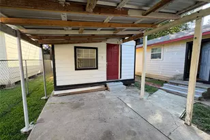 5234 Claremont St, Houston, TX 77023 - Photo 17