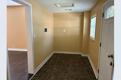 5234 Claremont Street, Houston, TX 77023 - Photo 5