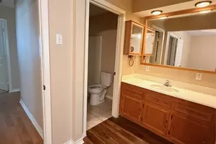 11974 N Ridgeway Dr, Willis, TX 77318 - Photo 9