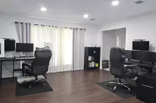 16910 Country Bridge Rd, Houston, TX 77095 - Photo 11