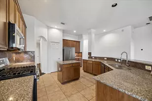 19114 Mercant Mark Ln, Richmond, TX 77407 - Photo 9