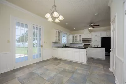 13224 Bay Place Drive, Beach City, TX 77523 - Photo 19