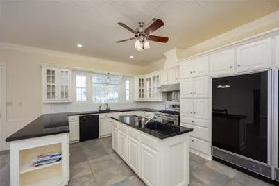 13224 Bay Place Drive, Beach City, TX 77523 - Photo 21