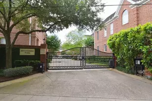 6841 Staffordshire Blvd, Houston, TX 77030 - Photo 9