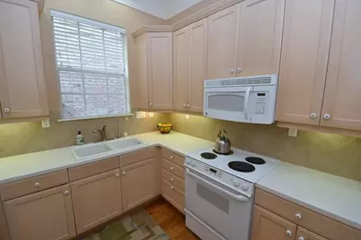 6841 Staffordshire Boulevard, Houston, TX 77030 - Photo 19