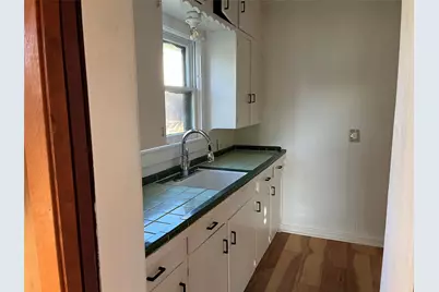 612 Silliman Street, Sealy, TX 77474 - Photo 9