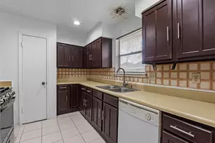 7234 Lost Fable Ln, Houston, TX 77095 - Photo 7