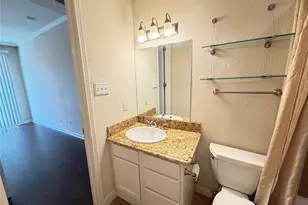 4515 Briar Hollow Pl, Houston, TX 77027 - Photo 23