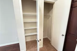 4515 Briar Hollow Pl, Houston, TX 77027 - Photo 5