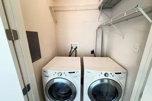 4515 Briar Hollow Pl, Houston, TX 77027 - Photo 21