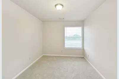 3805 Redbud Drive, La Porte, TX 77571 - Photo 11