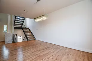 92 Dennis St, Houston, TX 77006 - Photo 13