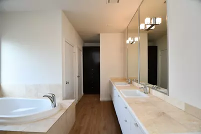92 Dennis Street #B, Houston, TX 77006 - Photo 39