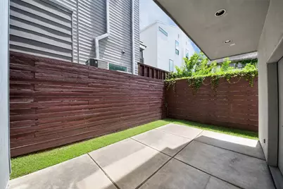 1823 Southmore Boulevard, Houston, TX 77004 - Photo 9