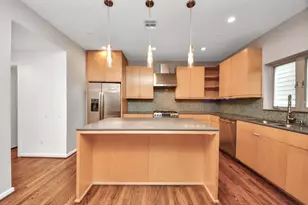 1823 Southmore Blvd, Houston, TX 77004 - Photo 11