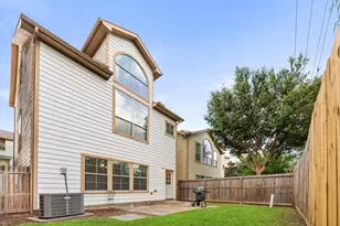 3334 Clearview Villa Way, Houston, TX 77025 - Photo 31