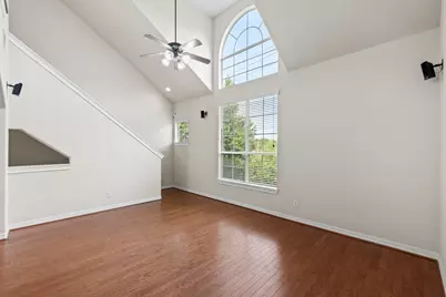 3334 Clearview Villa Way, Houston, TX 77025 - Photo 15