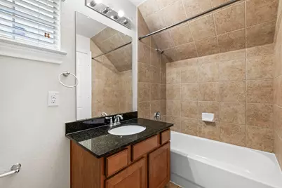 3334 Clearview Villa Way, Houston, TX 77025 - Photo 11