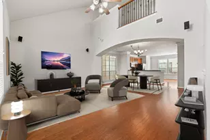 3334 Clearview Villa Way, Houston, TX 77025 - Photo 1