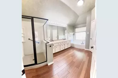 4115 Woodbridge Drive, Houston, TX 77339 - Photo 13