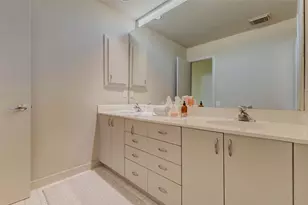 219 W Gray St, Houston, TX 77019 - Photo 29