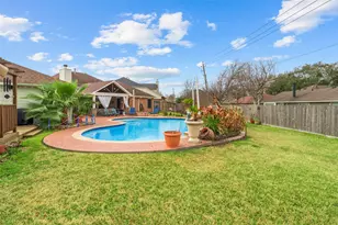 9911 King William Dr, La Porte, TX 77571 - Photo 27