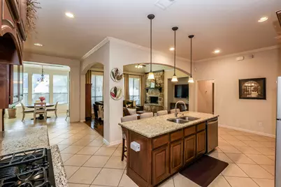 17007 Thomastone Lane, Humble, TX 77346 - Photo 9