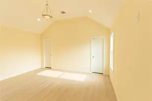 4425 7th St, Bacliff, TX 77518 - Photo 15